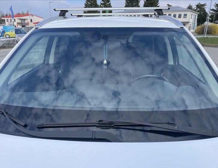 Mitsubishi Outlander SUV / Terénní 2,3 l 110 kw