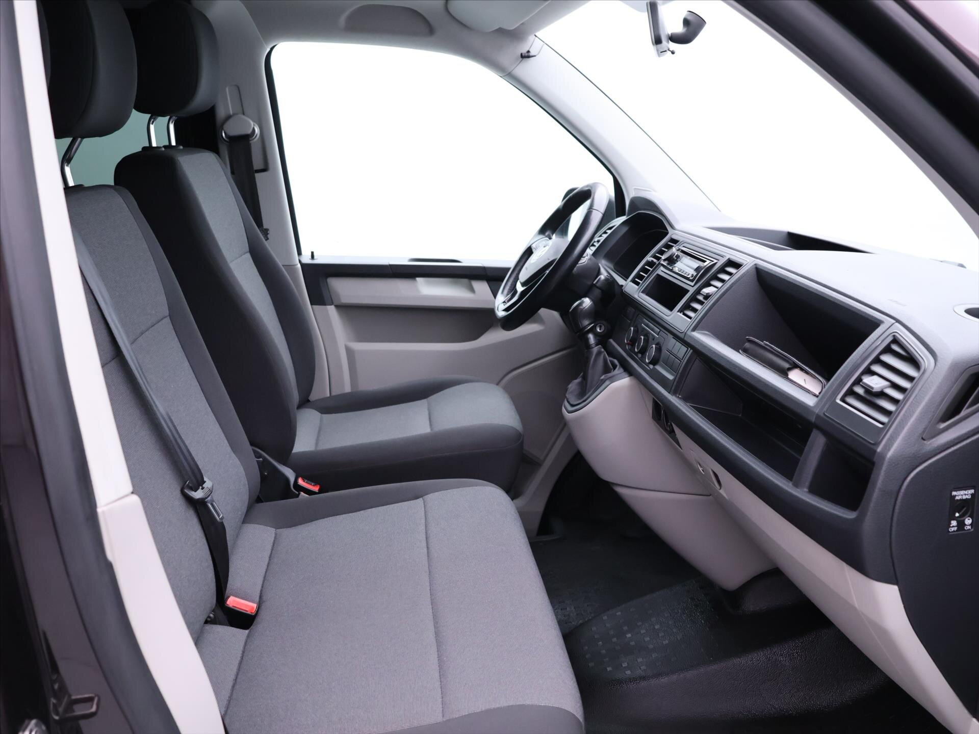 Volkswagen Transporter Kombi 2,0 l 75 kw