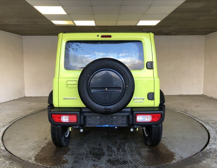 Suzuki Jimny 6
