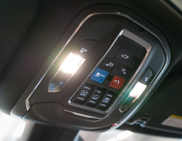 Jeep Wagoneer SUV 5,7 l 292 kw