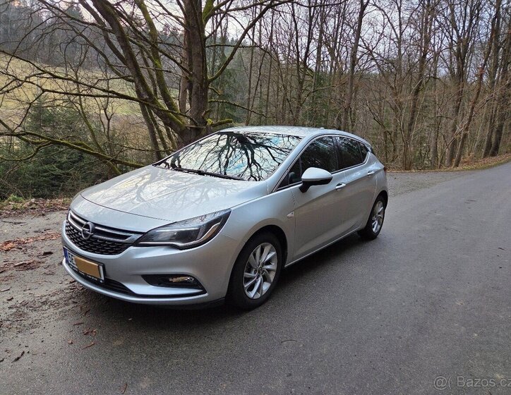 Opel Astra SUV / Terénní 0,0 92 kw