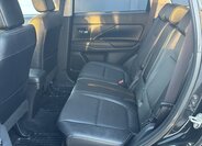 Mitsubishi Outlander SUV / Terénní 2,3 l 110 kw