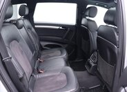 Audi Q7 16