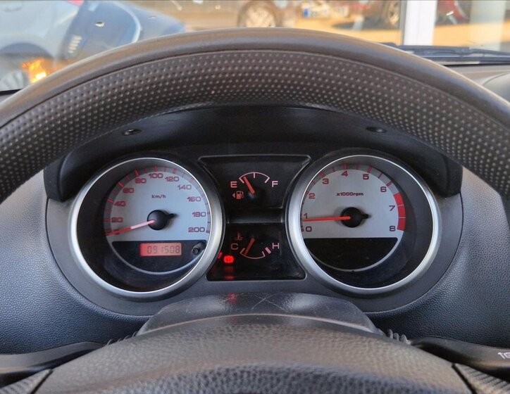 Suzuki Ignis Hatchback 1,3 l 69 kw