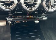 Mercedes-Benz CLA Kupé 1,3 l 100 kw