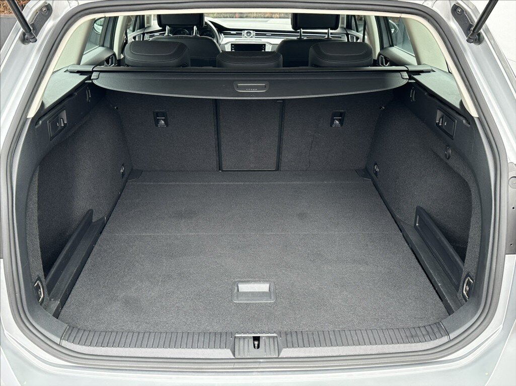 Volkswagen Passat Kombi 2,0 l 140 kw