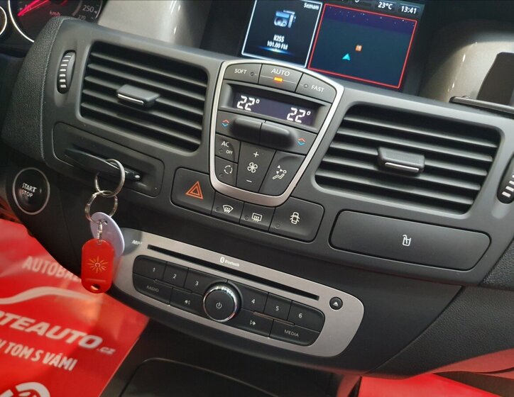 Renault Laguna Kombi 2,0 l 103 kw