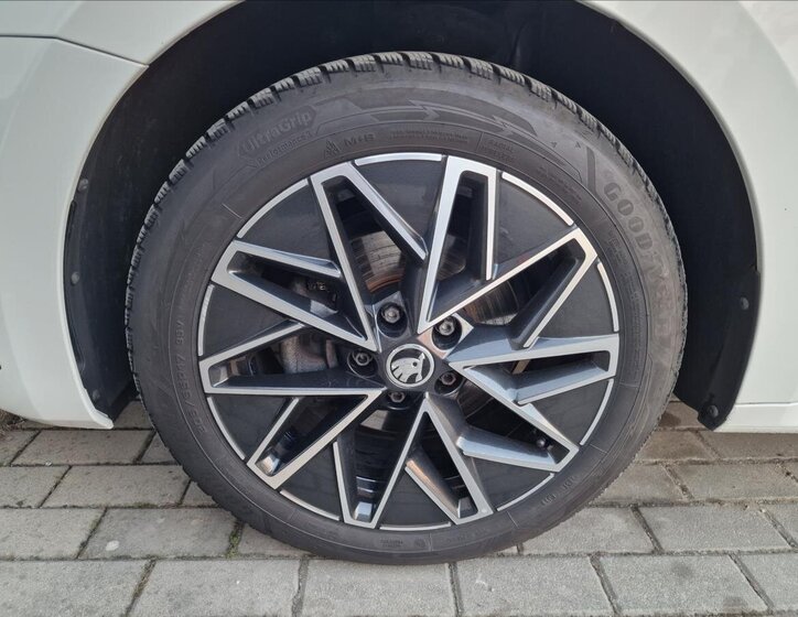 Škoda Octavia Kombi 1,5 l 110 kw