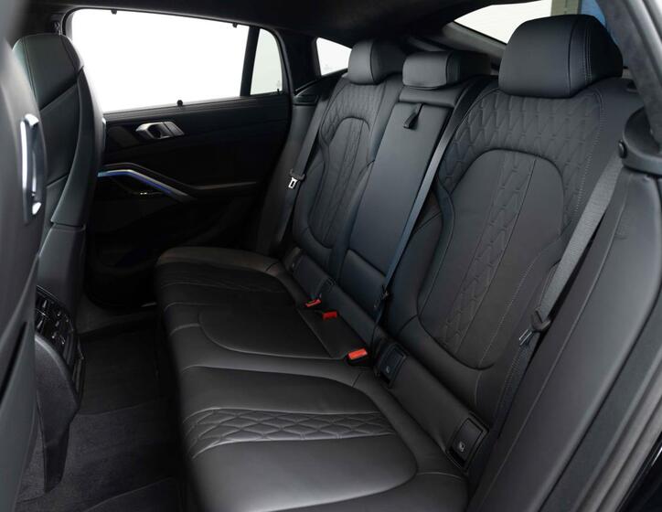 BMW X6 22