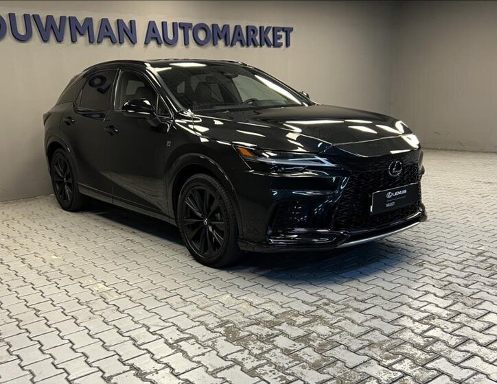 Lexus RX 500h SUV / Terénní 2,4 l 273 kw