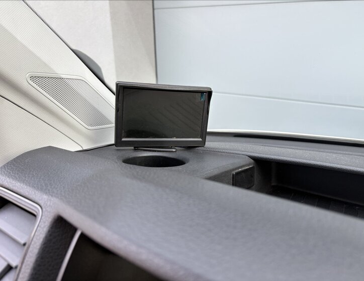 Volkswagen Crafter Skříň 2,0 l 103 kw