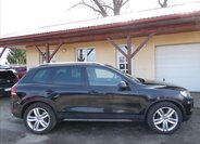 Volkswagen Touareg SUV / Terénní 3,0 l 180 kw