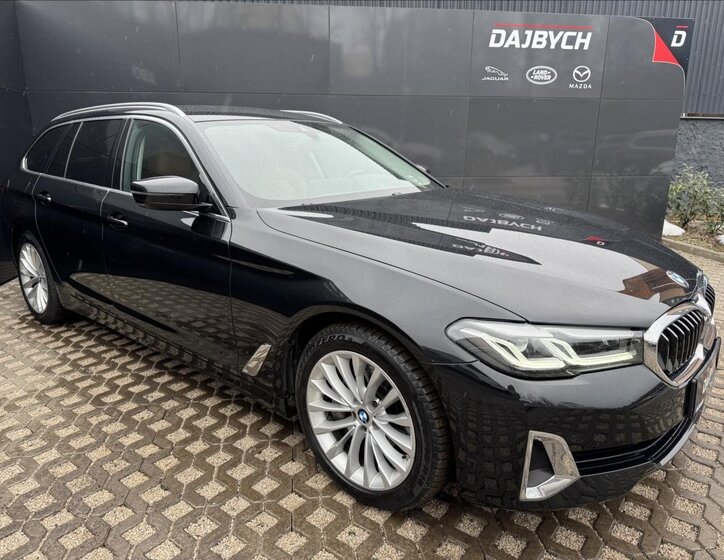 BMW Řada 5 Kombi 3,0 l 210 kw