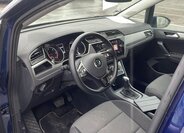 Volkswagen Touran 2