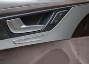 Audi A8 Sedan 3,0 l 184 kw