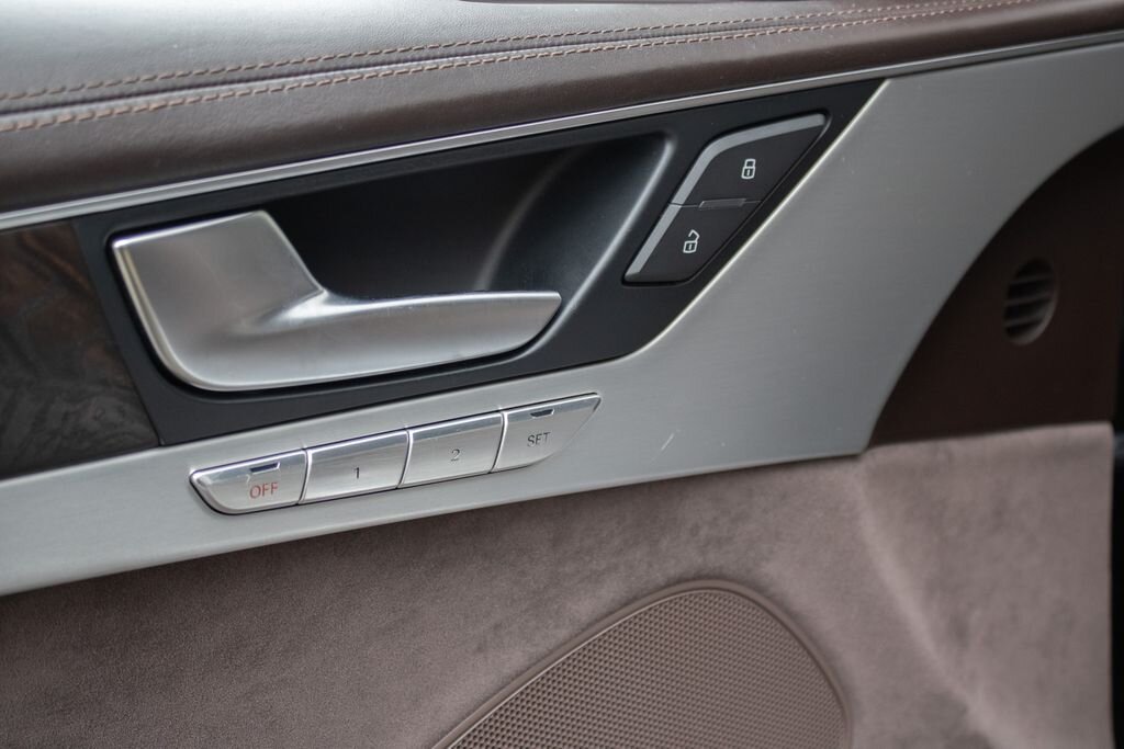 Audi A8 Sedan 3,0 l 184 kw