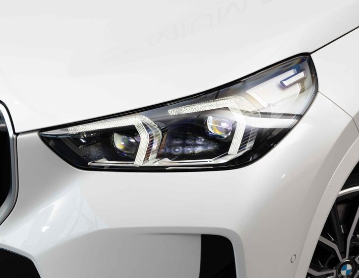 BMW X1 SUV 2,0 l 160 kw