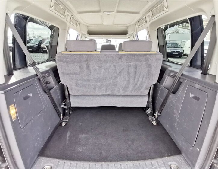 Volkswagen Caddy Pick-up 1,6 l 75 kw