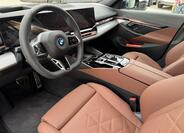 BMW i5 13