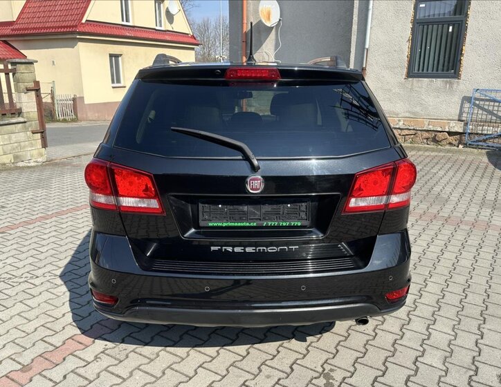 Fiat Freemont SUV / Terénní 2,0 l 125 kw