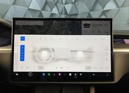 Tesla Model X SUV / Terénní 0,0 493 kw