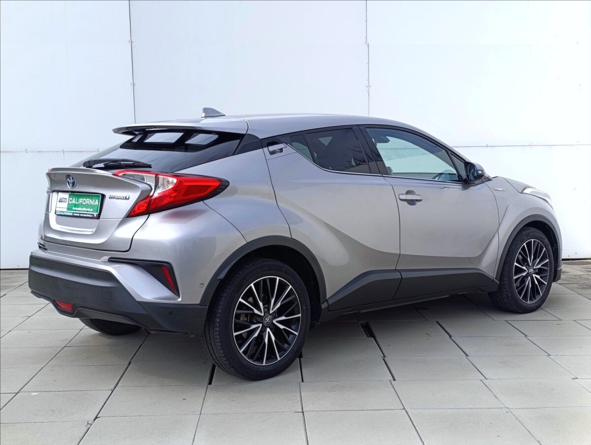 Toyota C-HR Hatchback 1,8 l 72 kw