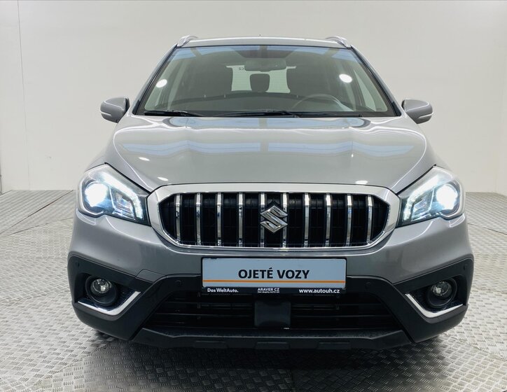 Suzuki SX4 S-Cross 4