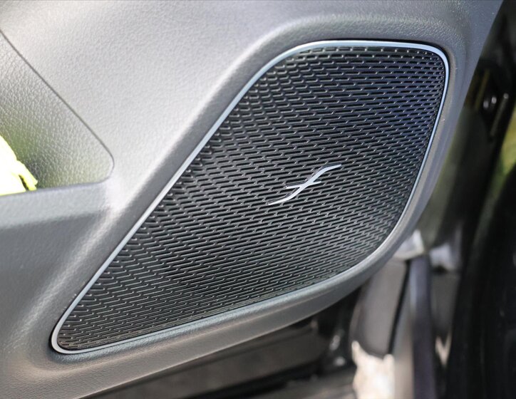 Mercedes-Benz GLB SUV 2,0 l 324 kw