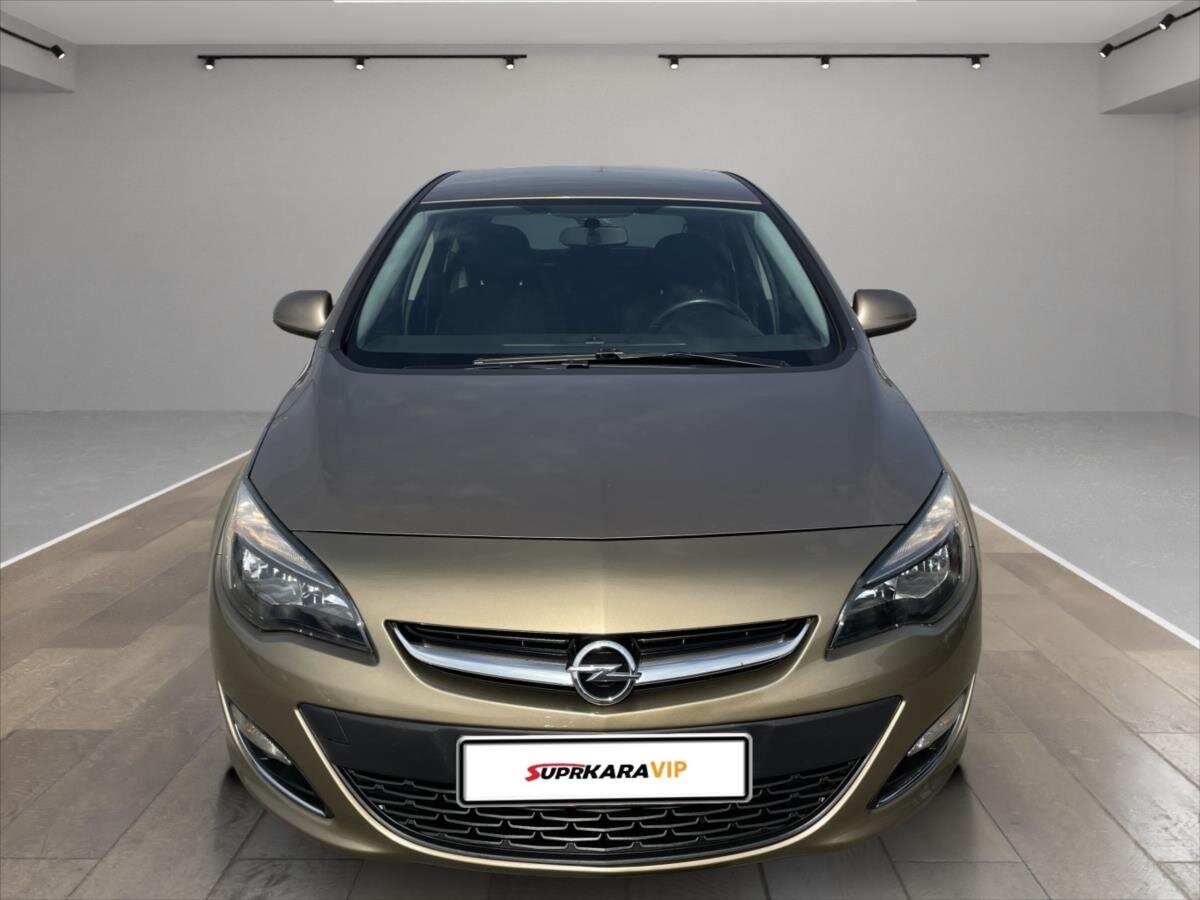 Opel Astra Hatchback 1,6 l 85 kw