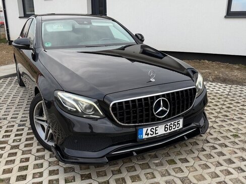 Mercedes-Benz Třídy E Sedan / Limuzína 0,0 143 kw