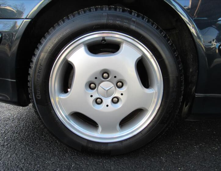 Mercedes-Benz CLK 28