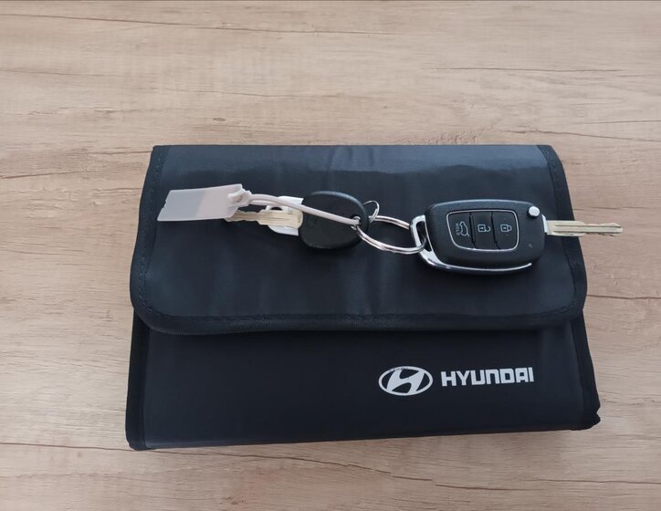 Hyundai i10 Hatchback 998,0 49 kw