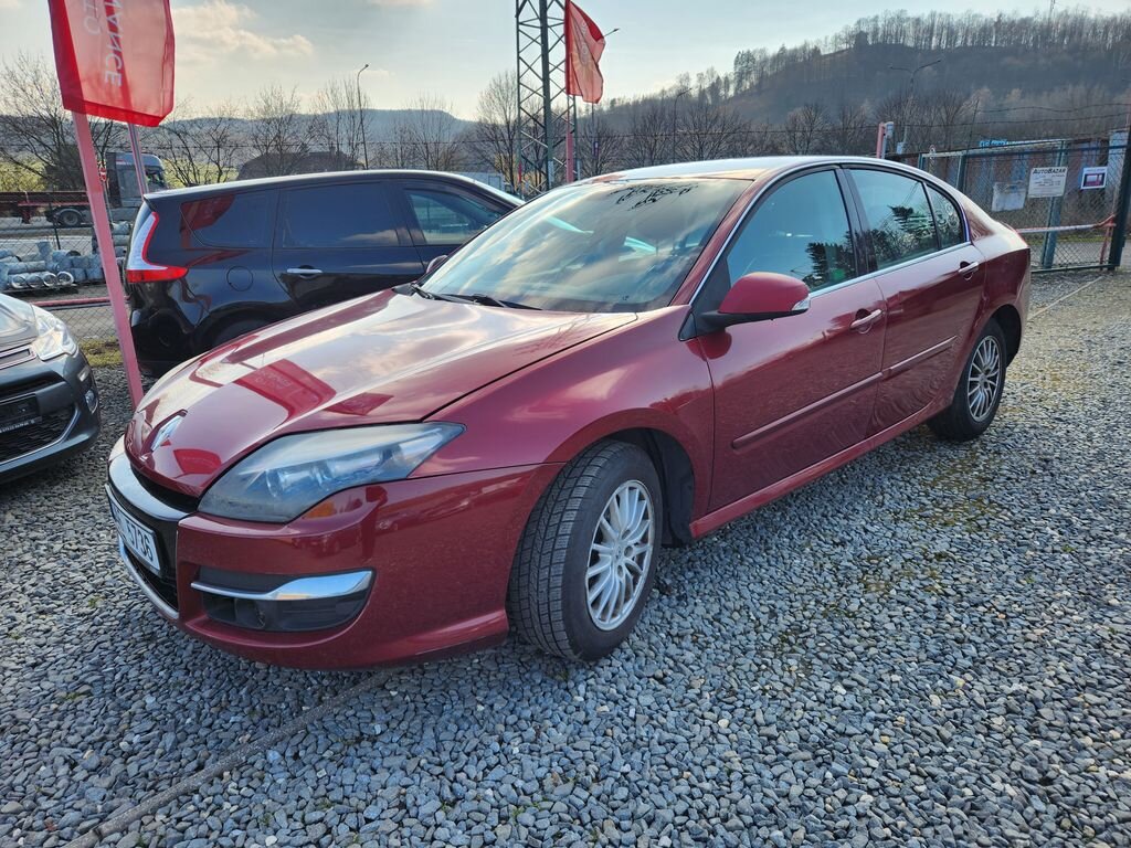 Renault Laguna Sedan / Limuzína 2,0 l 103 kw