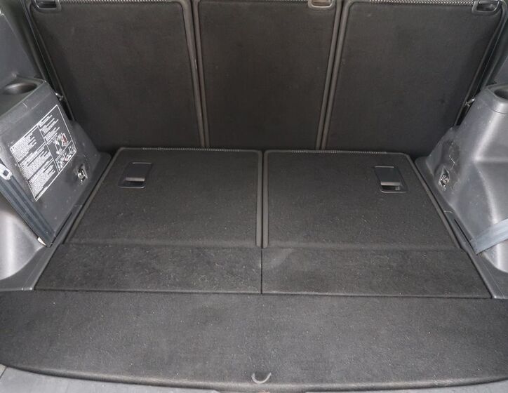 Toyota Corolla Verso 13