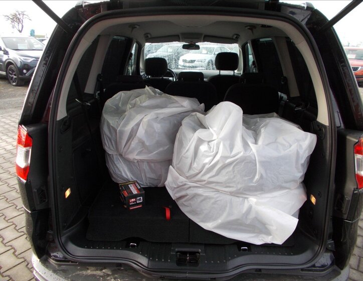 Ford Galaxy MPV 2,0 l 103 kw