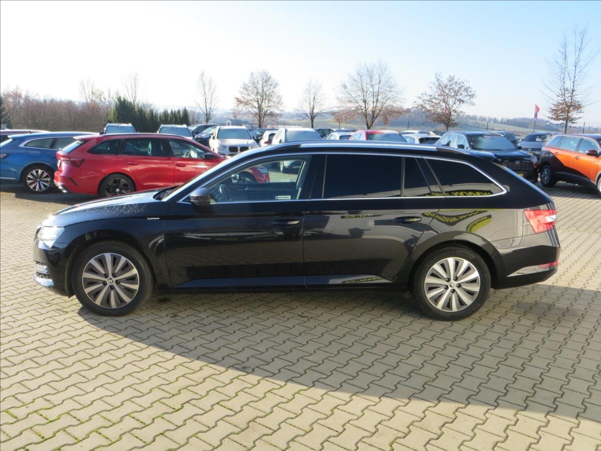 Škoda Superb Kombi 2,0 l 110 kw