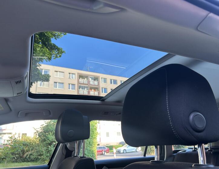 Volkswagen Passat 53