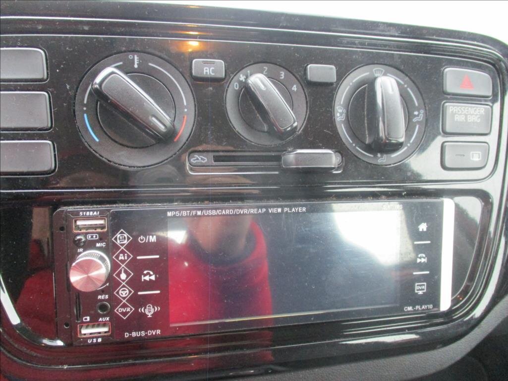 Volkswagen up! Hatchback 999,0 44 kw