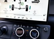 Land Rover Defender SUV / Terénní 3,0 l 147 kw