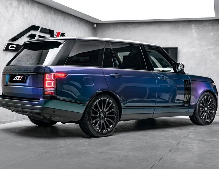 Land Rover Range Rover SUV 4,4 l 250 kw