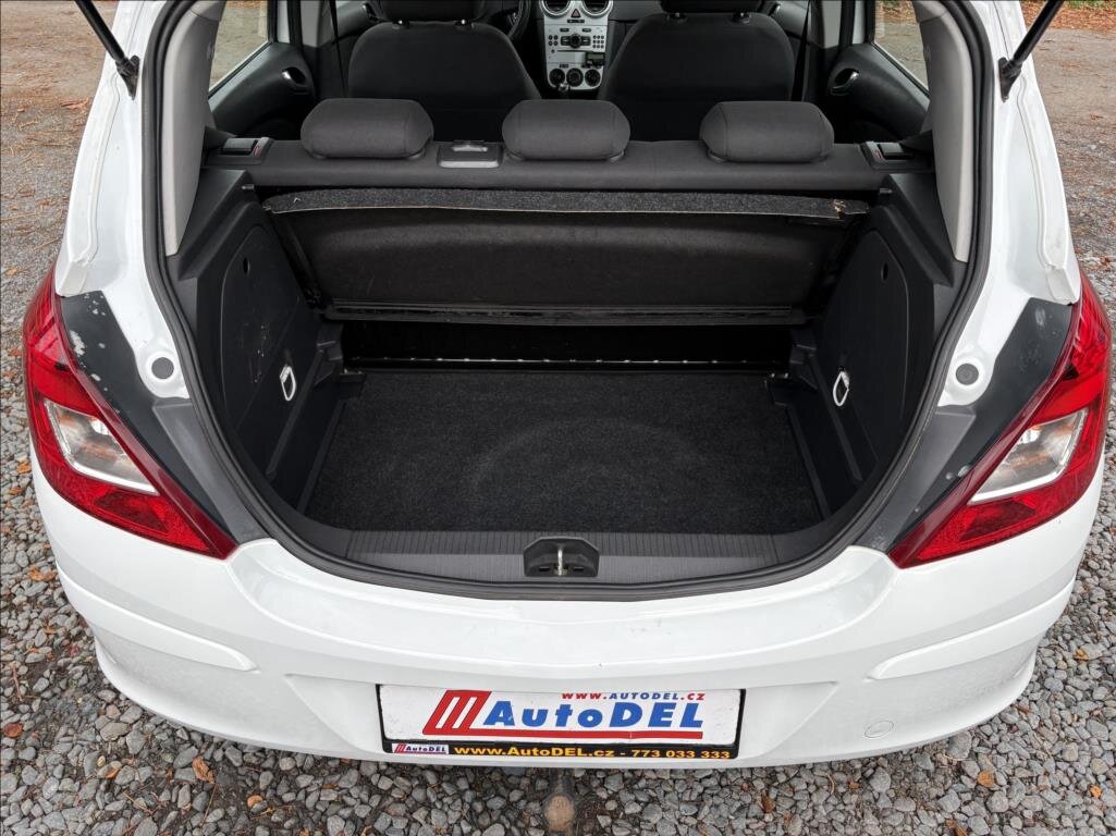 Opel Corsa Hatchback 1,2 l 55 kw