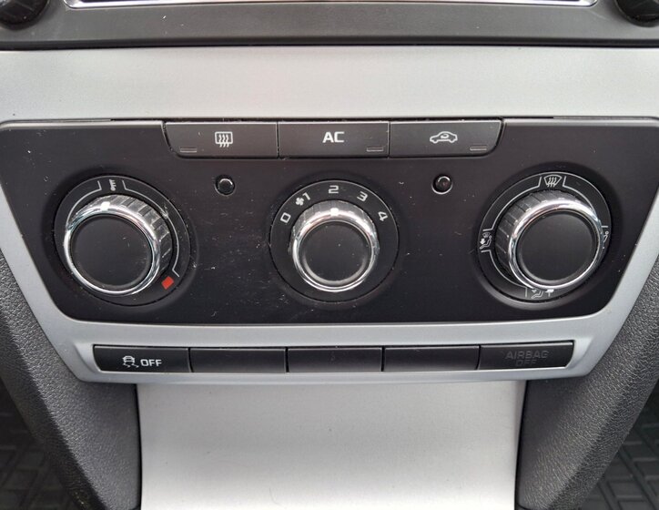 Škoda Octavia Sedan 2,0 l 103 kw