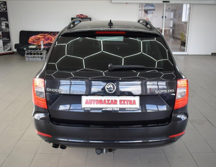 Škoda Superb Kombi 2,0 l 103 kw