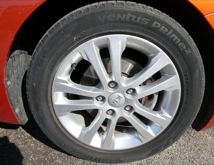 KIA Ceed Hatchback 1,6 l 996 kw