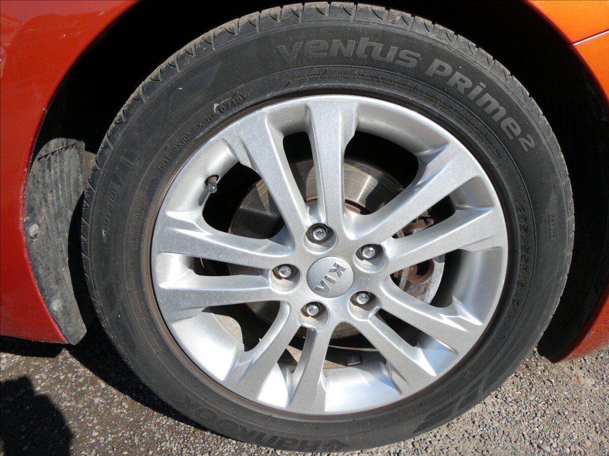 KIA Ceed Hatchback 1,6 l 996 kw