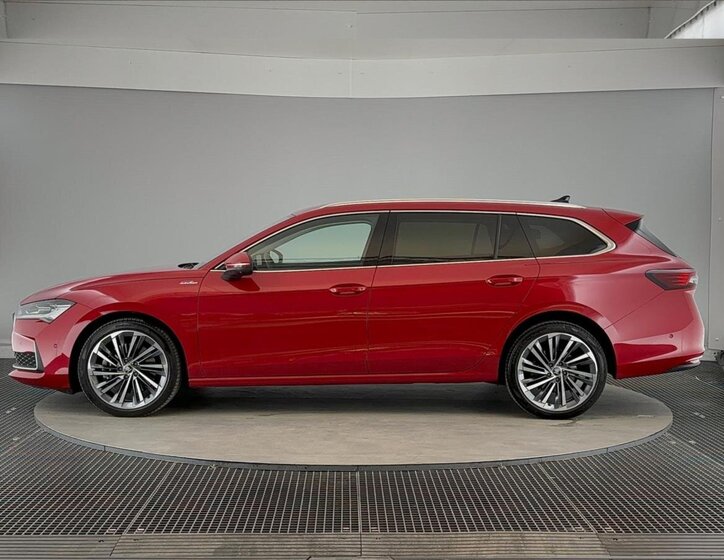 Škoda Superb Kombi 2,0 l 142 kw