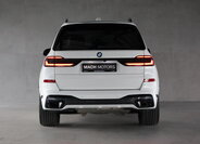 BMW X7 SUV 3,0 l 259 kw