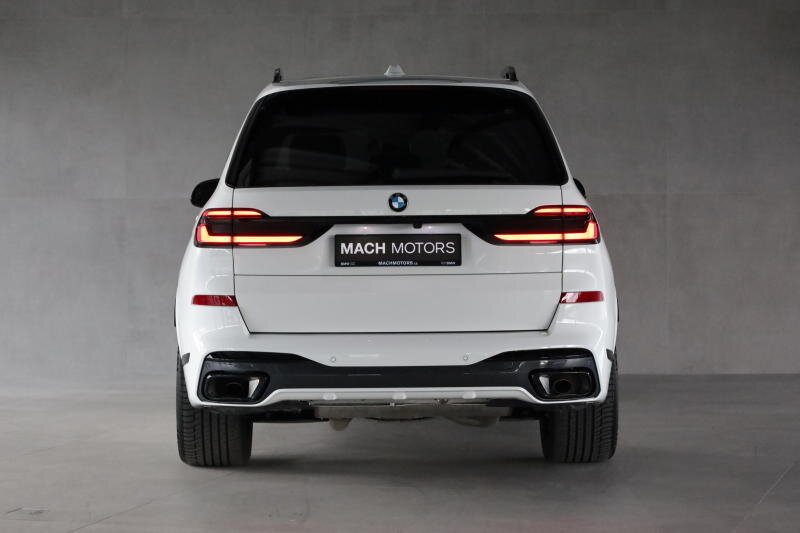 BMW X7 SUV 3,0 l 259 kw