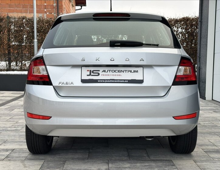 Škoda Fabia Hatchback 999,0 70 kw