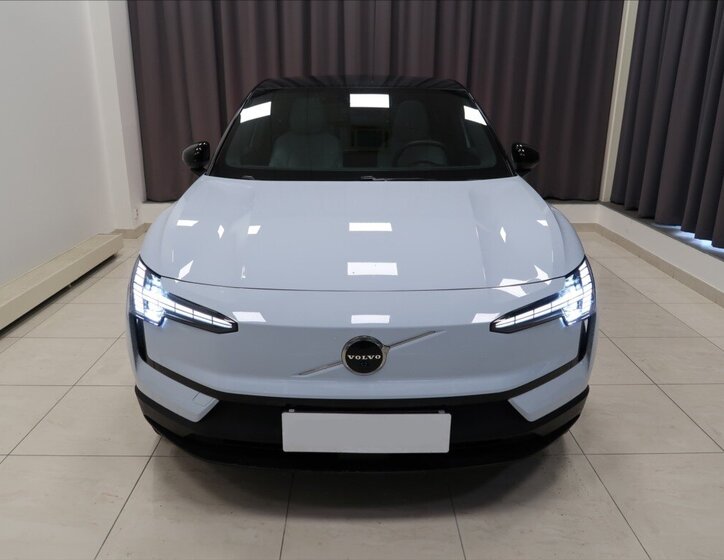 Volvo EX30 SUV 0,0 200 kw